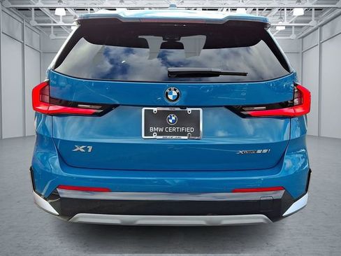 Certified 2025 BMW X1 xDrive28i w/ Premium Package image 6
