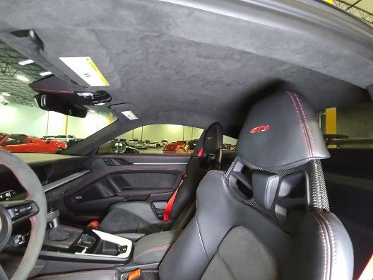 Used 2022 Porsche 911 GT3 w/ Extended Leather Package RWD image 8