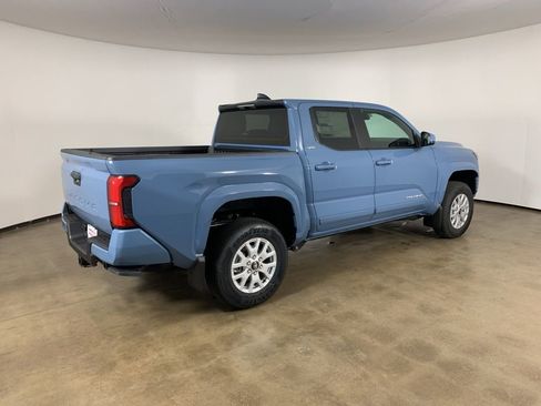 New 2026 Toyota Tacoma SR5 AWD/4WD image 8