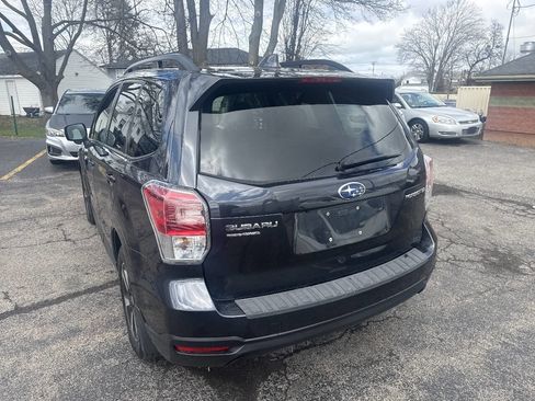 Used 2018 Subaru Forester 2.5i Premium w/ All-Weather Package image 9