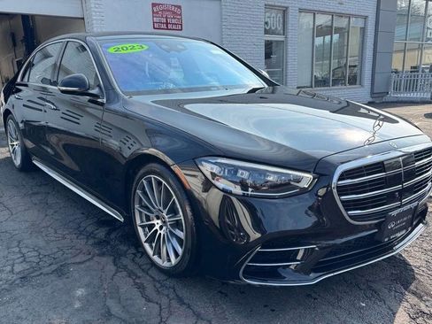 Used 2023 Mercedes-Benz S 580 4MATIC Sedan image 4