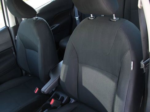 Certified 2025 Nissan Kicks Play S FWD image 6
