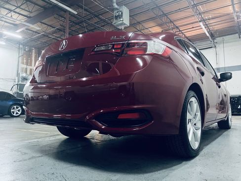 Used 2017 Acura ILX FWD image 8