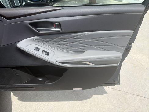 Used 2020 Toyota Avalon Limited w/ Advanced Safety Package FWD image 13