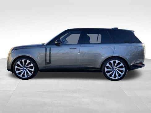 Certified 2023 Land Rover Range Rover SE image 5
