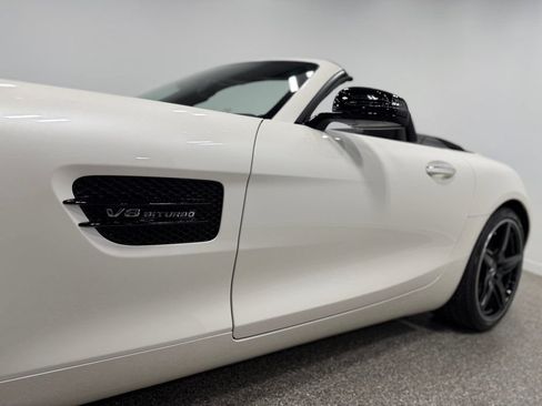 Used 2018 Mercedes-Benz AMG GT Roadster image 18