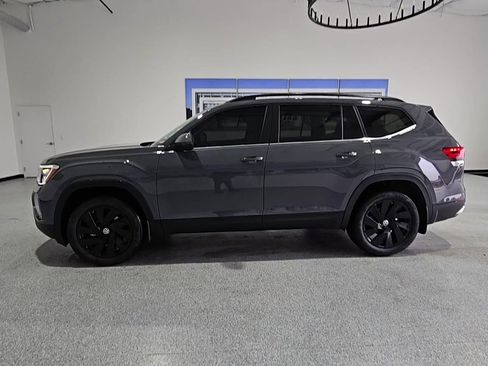 New 2026 Volkswagen Atlas SE FWD image 6