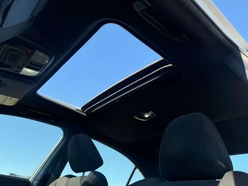 Used 2022 Subaru WRX Premium image 16