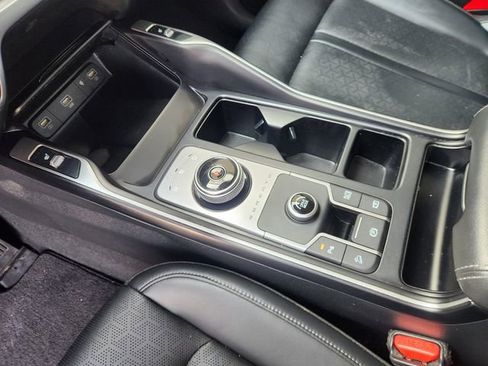 Used 2023 Kia Sorento EX FWD image 19