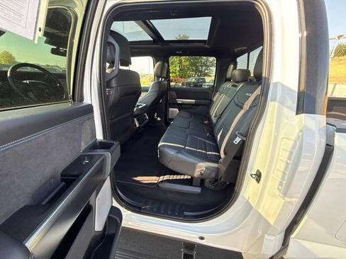 Used 2025 Ford F450 Platinum AWD/4WD image 9