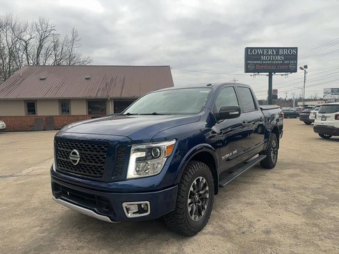 Used 2018 Nissan Titan PRO-4X image 1