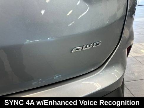 Used 2024 Ford Edge Titanium AWD/4WD image 8