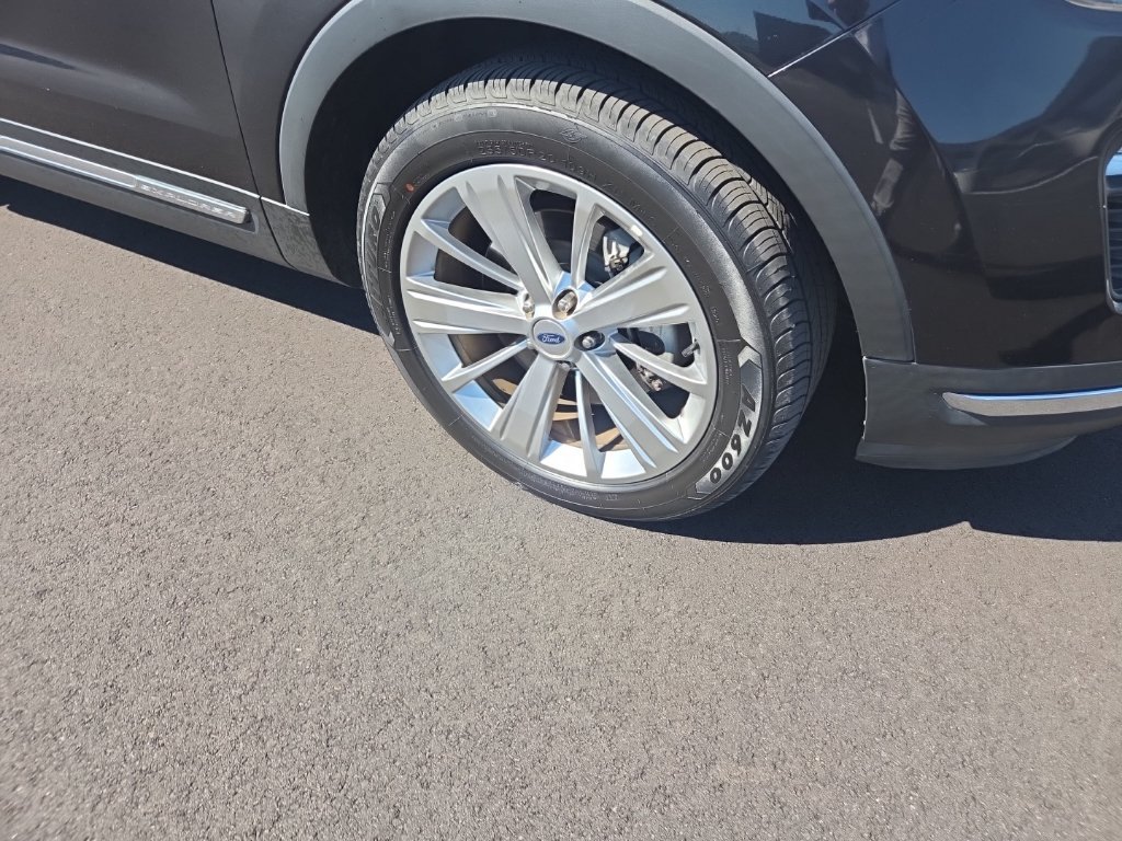 Used 2019 Ford Explorer Limited w/ Class III Trailer Tow Package FWD image 26