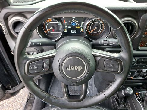Used 2022 Jeep Wrangler Unlimited Sport AWD/4WD image 16