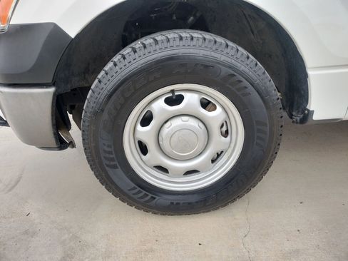 Used 2012 Ford F150 XL w/ Trailer Tow Pkg image 22