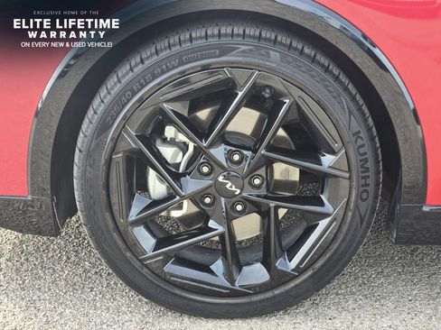 Certified 2025 Kia K4 GT-Line Turbo FWD image 10