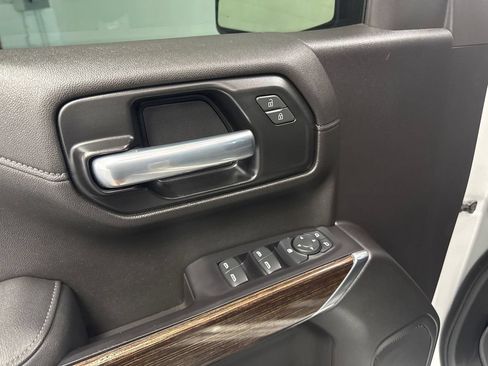 Used 2021 GMC Sierra 1500 Elevation AWD/4WD image 9