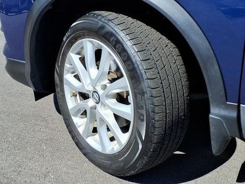 Used 2020 Nissan Rogue Sport S w/ Appearance Package FWD image 8