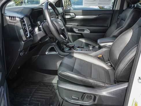 Used 2024 Ford Ranger Lariat w/ FX4 Off-Road Package image 18