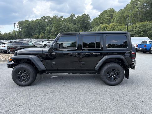 Used 2020 Jeep Wrangler Unlimited Sport AWD/4WD image 4