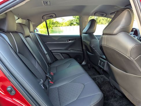 Used 2023 Toyota Camry XSE image 21