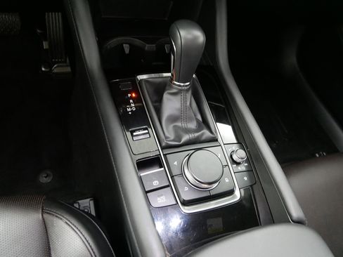 Used 2023 MAZDA MAZDA3 s image 24