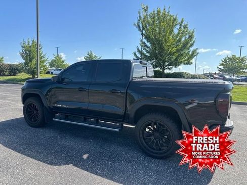 Used 2023 GMC Canyon Denali AWD/4WD image 5