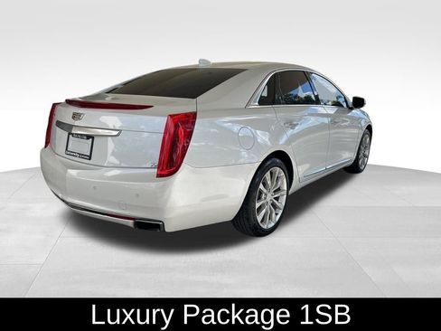 Used 2017 Cadillac XTS Luxury image 3
