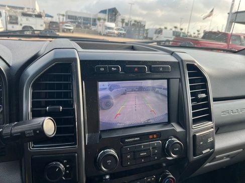 Used 2020 Ford F250 XLT AWD/4WD image 13