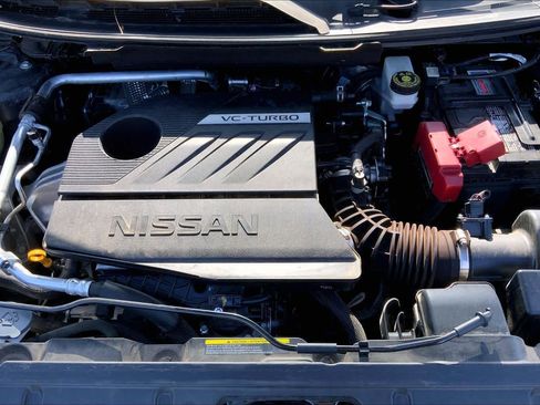 Used 2025 Nissan Rogue SV FWD image 32