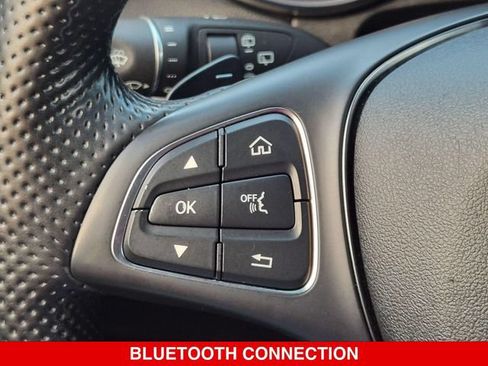 Used 2019 Mercedes-Benz GLC 300 4MATIC image 19