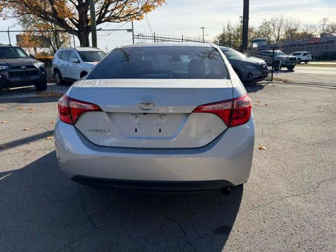 Used 2018 Toyota Corolla LE FWD image 7