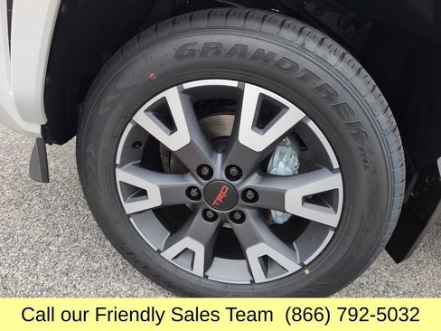 New 2026 Toyota 4Runner TRD Sport Premium AWD/4WD image 25