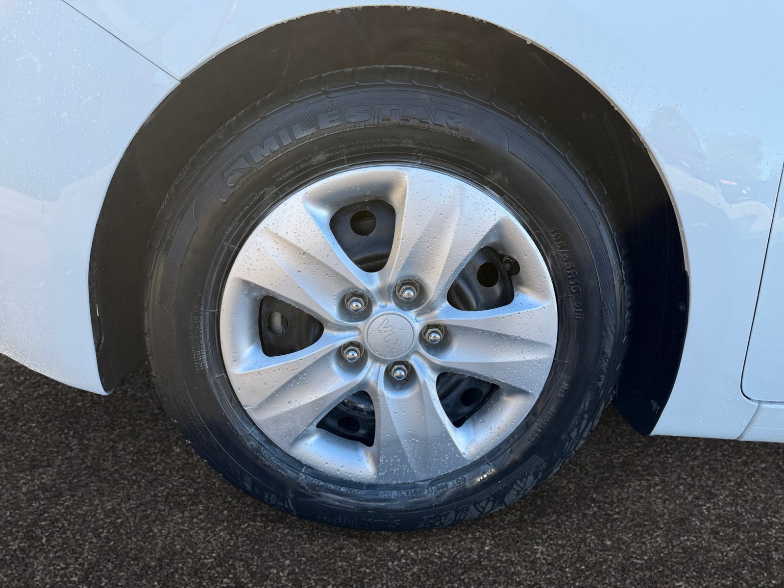 Used 2018 Kia Forte LX FWD image 14