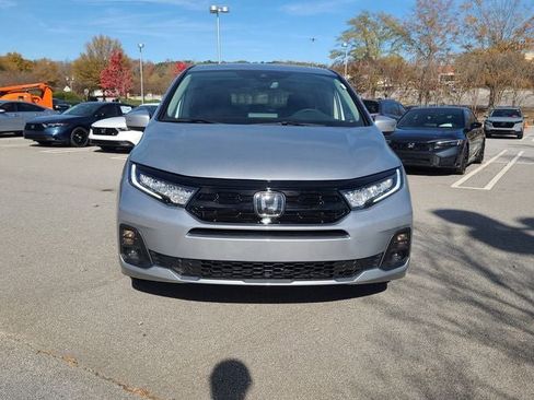New 2026 Honda Odyssey Touring image 2