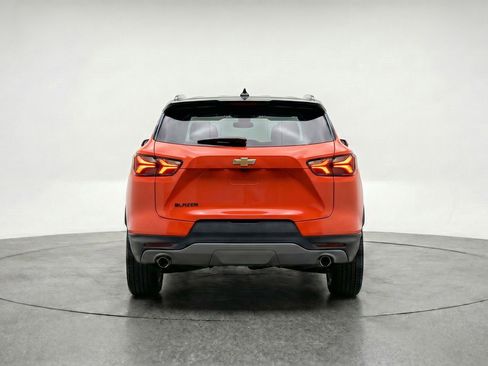 Used 2025 Chevrolet Blazer LT FWD image 7