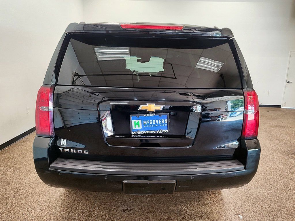 Used 2019 Chevrolet Tahoe LT w/ Luxury Package AWD/4WD image 4