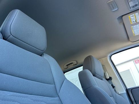 New 2025 Nissan Frontier S image 13