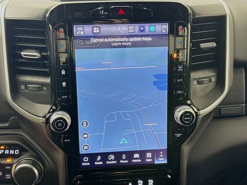 New 2026 RAM 1500 4x4 Crew Cab image 13