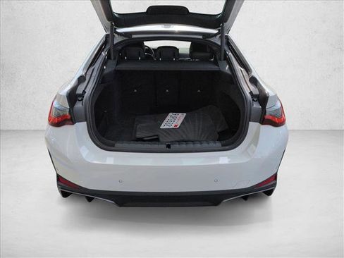 Used 2024 BMW i4 eDrive40 w/ Premium Package RWD image 6