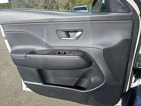 New 2026 Hyundai Kona SEL Premium image 37