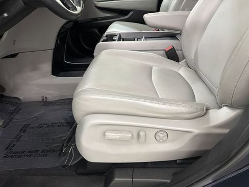 Used 2018 Honda Odyssey EX-L image 23