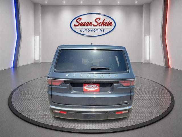 Used 2024 Jeep Wagoneer Series II w/ Flexible Seating Group AWD/4WD image 6