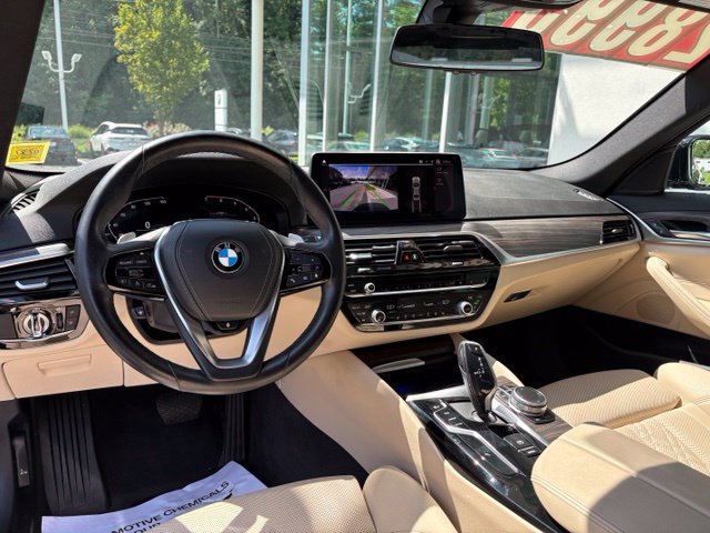 Used 2021 BMW 530i xDrive w/ Convenience Package AWD/4WD image 12