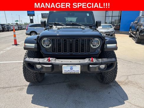 Used 2024 Jeep Wrangler Unlimited Rubicon AWD/4WD image 8