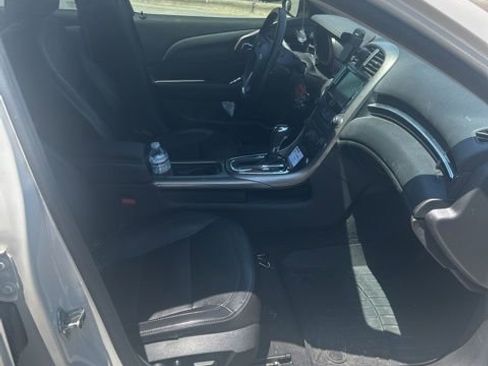 Used 2013 Chevrolet Malibu LTZ FWD image 3
