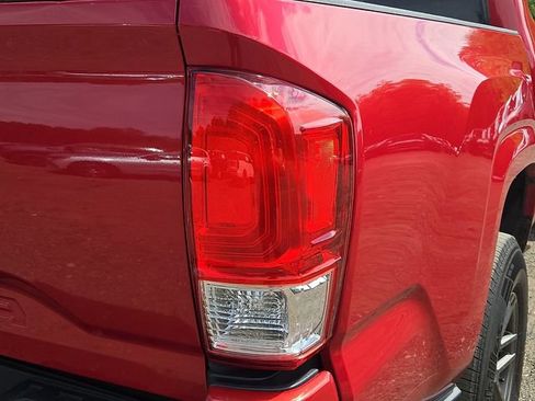 Used 2019 Toyota Tacoma SR w/ SR Convenience Package RWD image 26