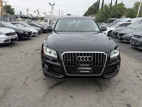 Used 2015 Audi Q5 2.0T Premium Plus w/ Technology Package AWD/4WD image 2