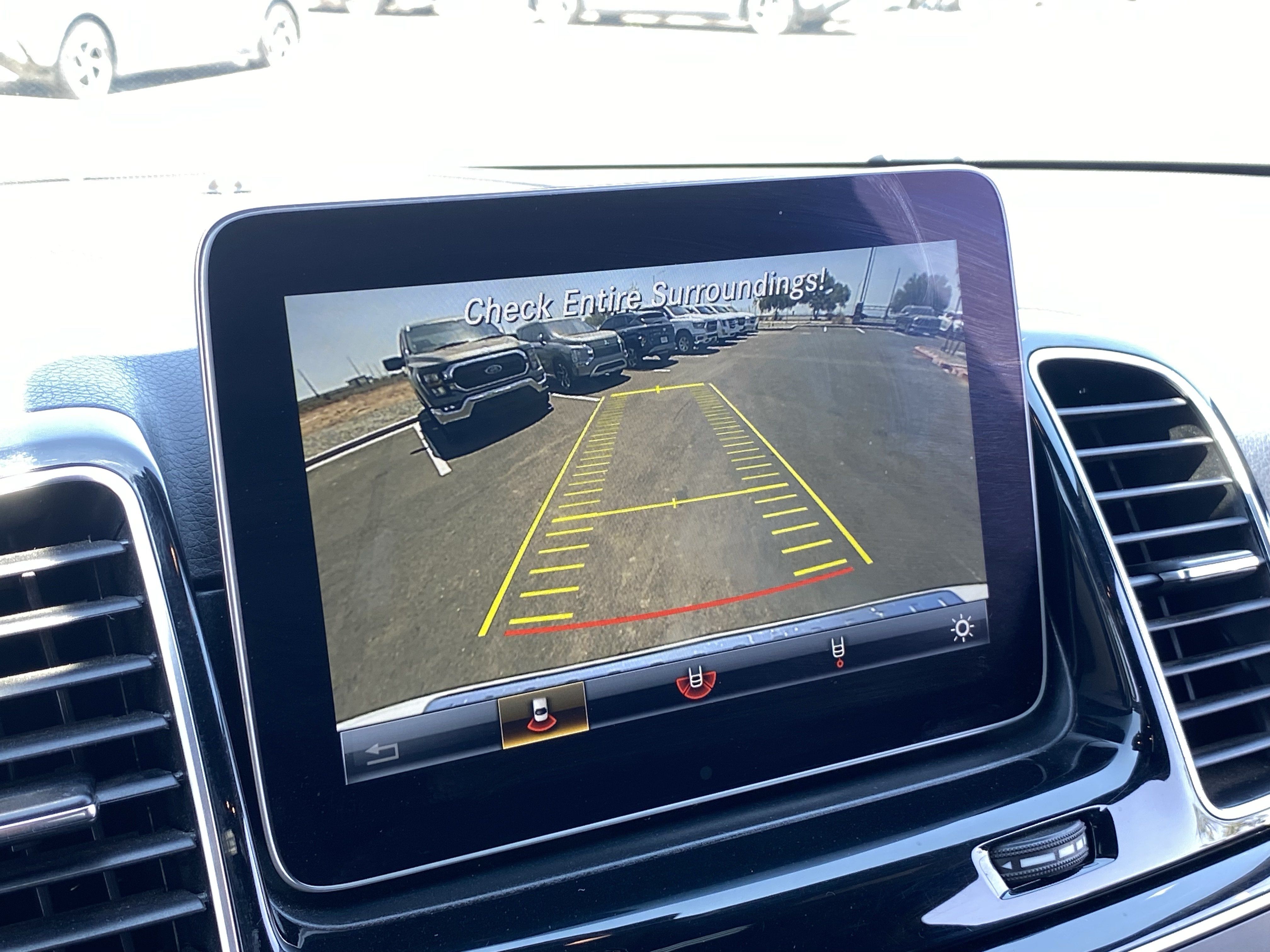 Used 2019 Mercedes-Benz GLE 400 4MATIC image 24
