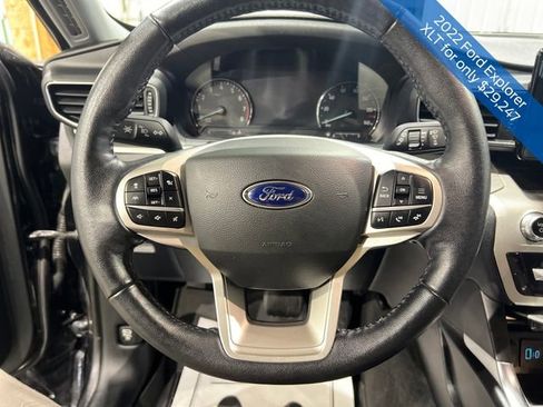 Used 2022 Ford Explorer XLT w/ Equipment Group 202A image 15